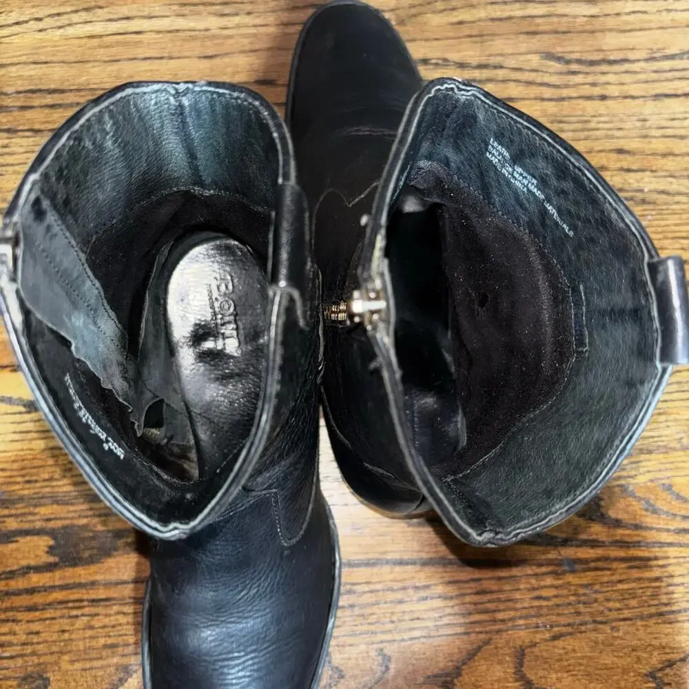 Born Women’s Black Leather Ankle Boots Side Zip Low Heel Western Size 9